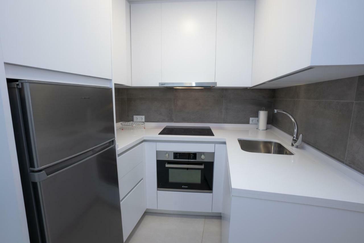 Apartamentos Mombasa 2 Planta 네르하 외부 사진