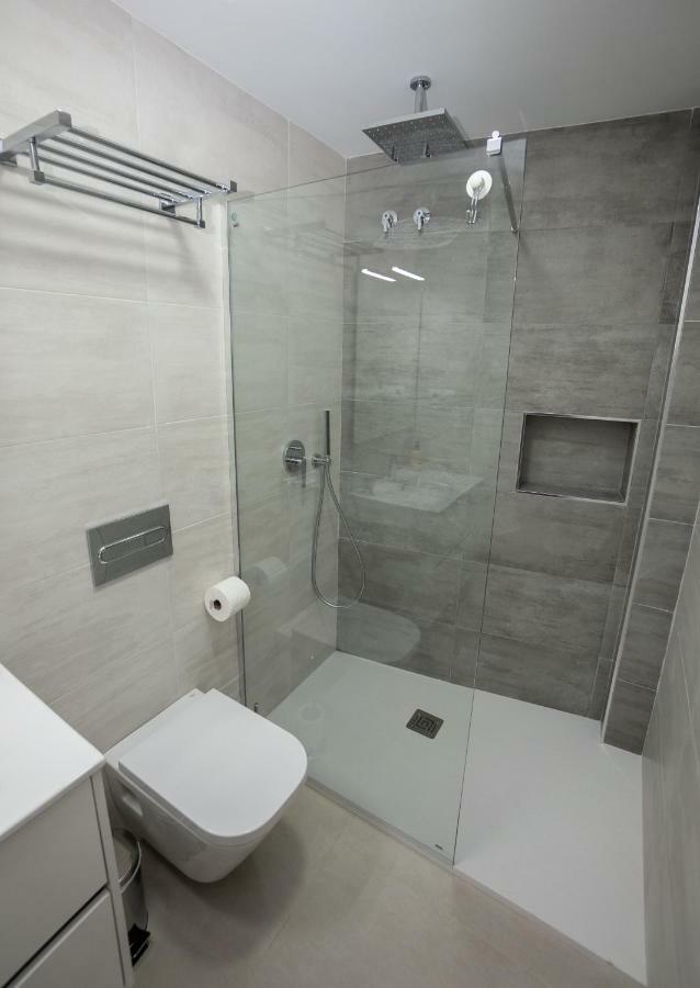 Apartamentos Mombasa 2 Planta 네르하 외부 사진