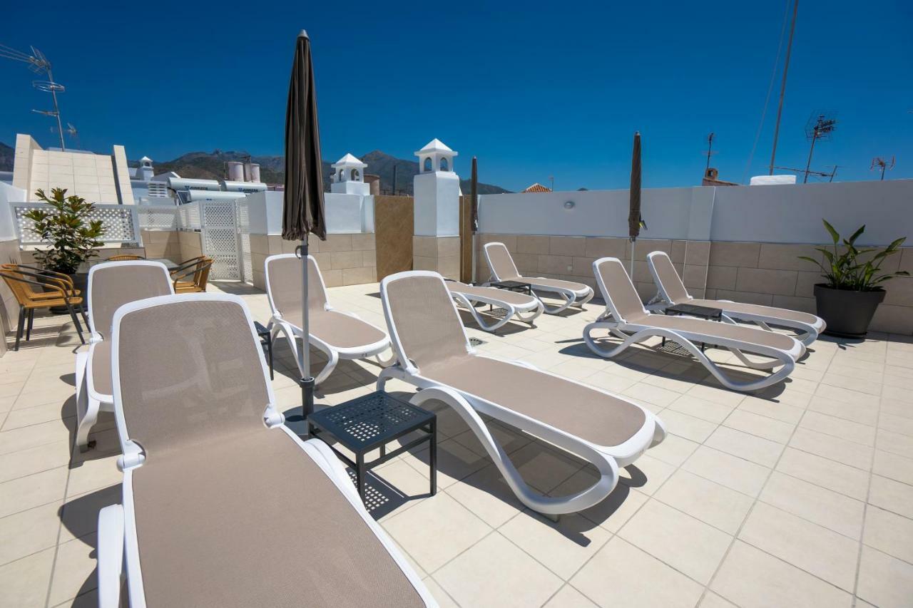 Apartamentos Mombasa 2 Planta 네르하 외부 사진